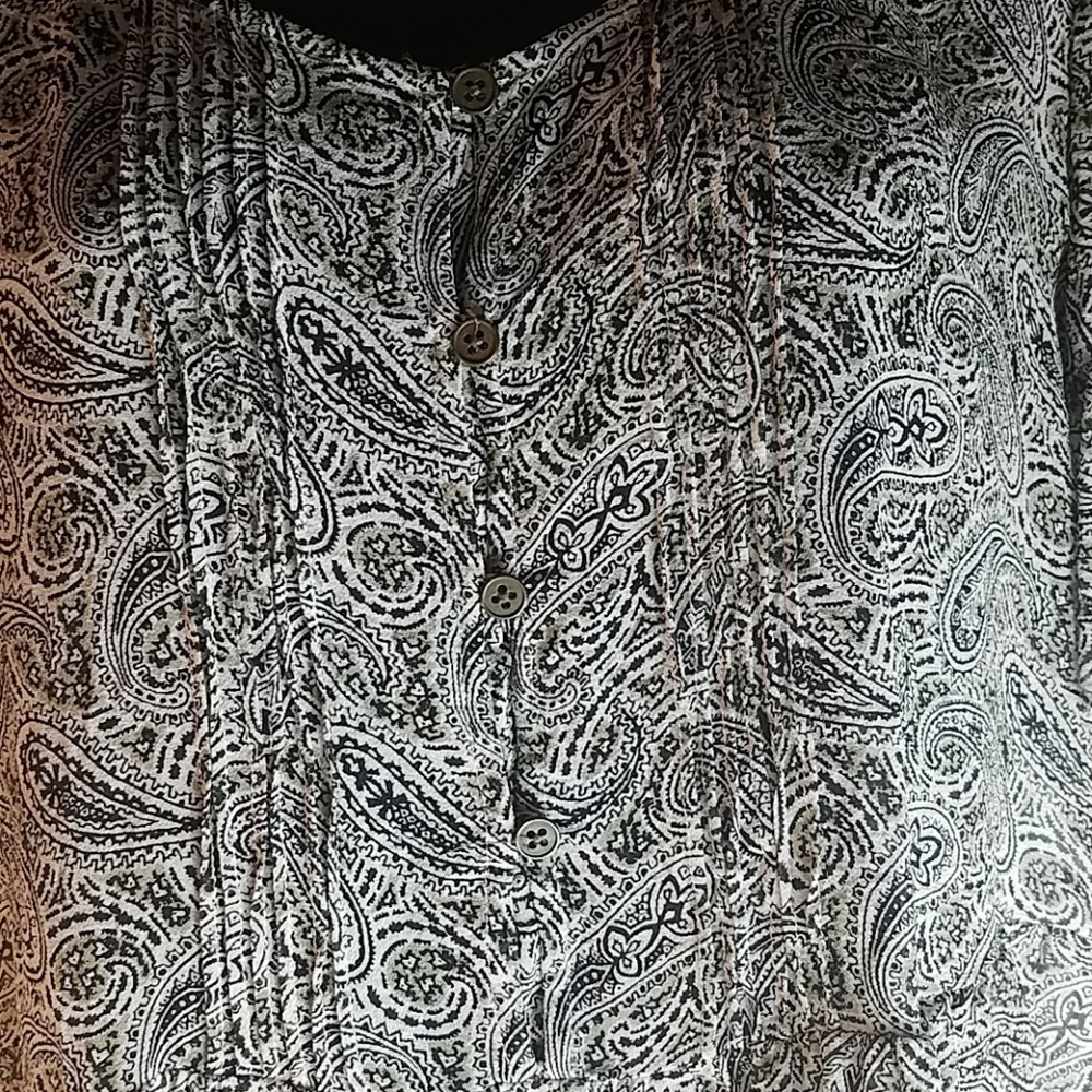 J. Crew, 0142, Paisley top, 100% silk,Size S - Picture 5 of 8
